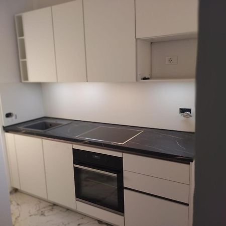 Villa Kadinela, 200M From Kamenjak, Huge Quiet Garden With Barbecue, 2 New Kitchens Premantura Exterior foto