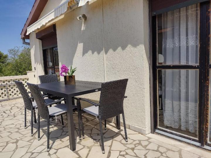 Villa Kadinela, 200M From Kamenjak, Huge Quiet Garden With Barbecue, 2 New Kitchens Premantura Exterior foto